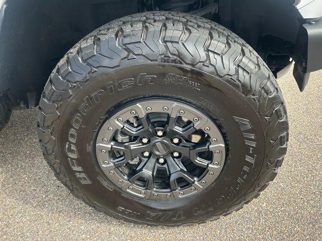 Certified 2025 Ford Bronco Raptor w/ Interior Carbon Fiber Pack image 8