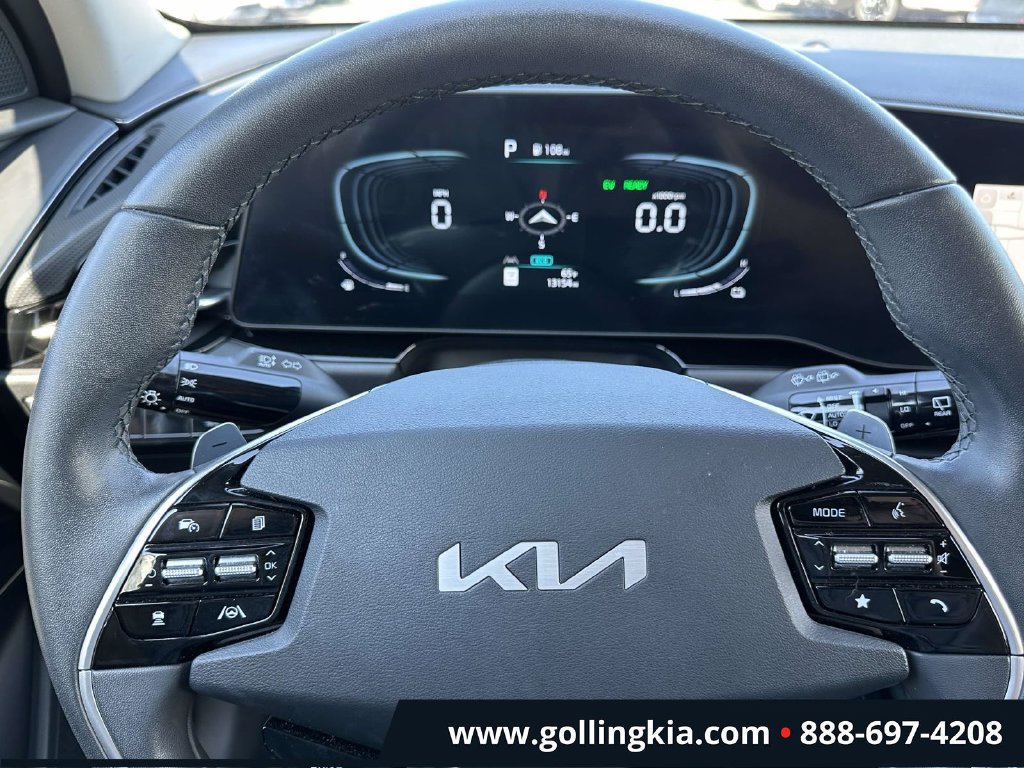 Certified 2025 Kia Niro EX FWD image 18