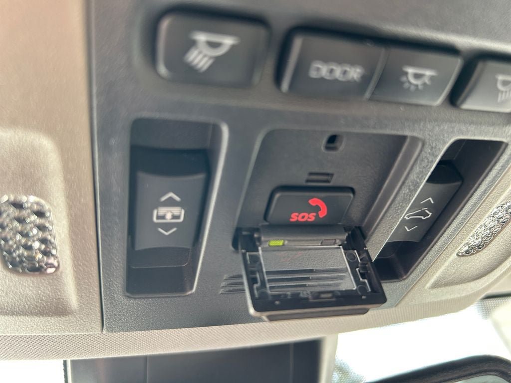 Used 2024 Toyota Camry XSE w/ Navigation Package FWD image 35