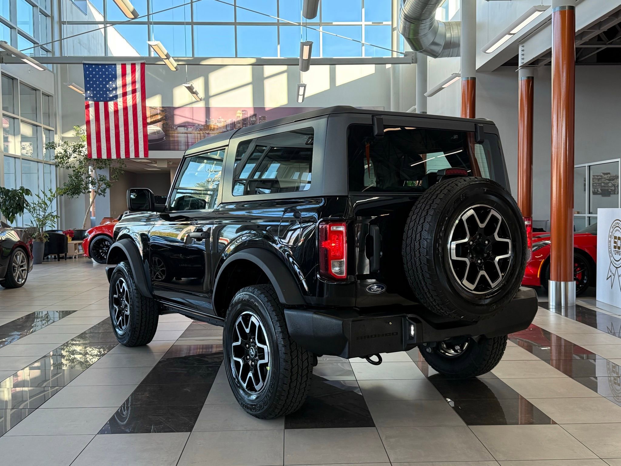 Used 2022 Ford Bronco 2-Door image 5