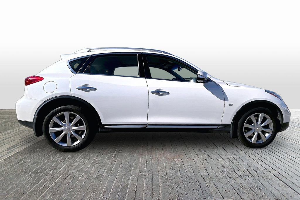 Certified 2017 INFINITI QX50 AWD w/ Premium Plus Package image 8