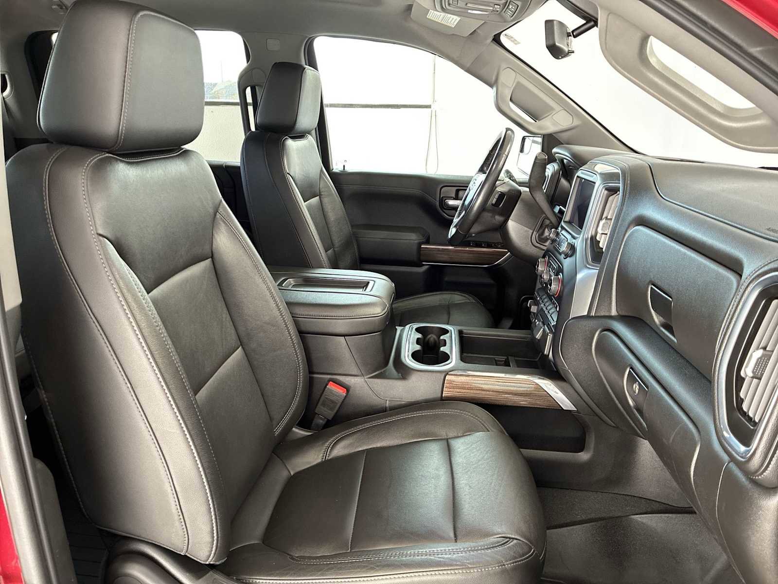 Used 2019 Chevrolet Silverado 1500 RST image 25