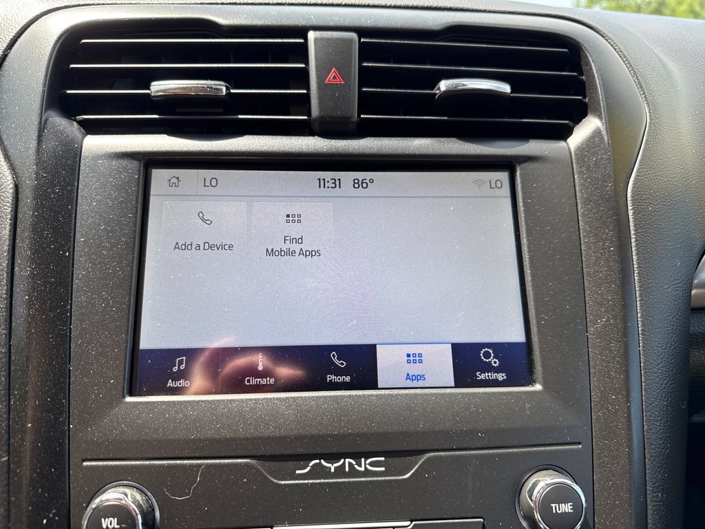 Used 2019 Ford Fusion SE w/ Equipment Group 151A FWD image 21