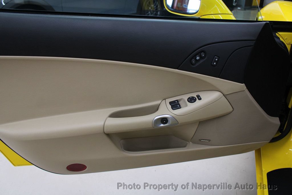Used 2007 Chevrolet Corvette Coupe w/ Preferred Equipment Group RWD image 17