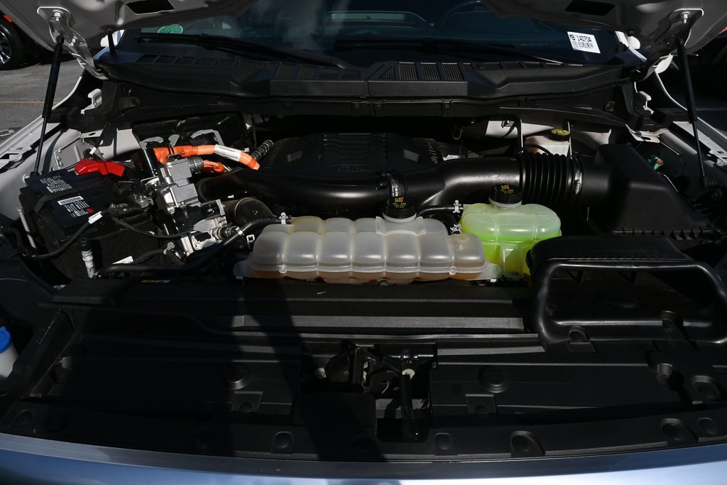 Used 2023 Ford F150 Limited image 30