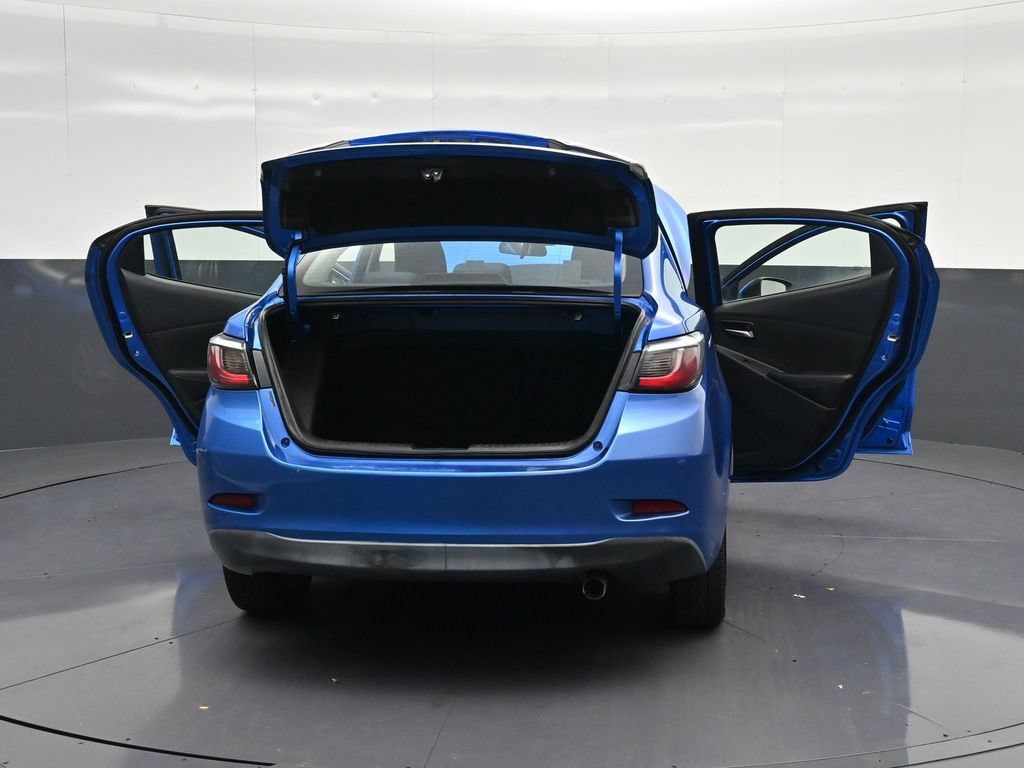 Used 2016 Scion iA FWD image 37