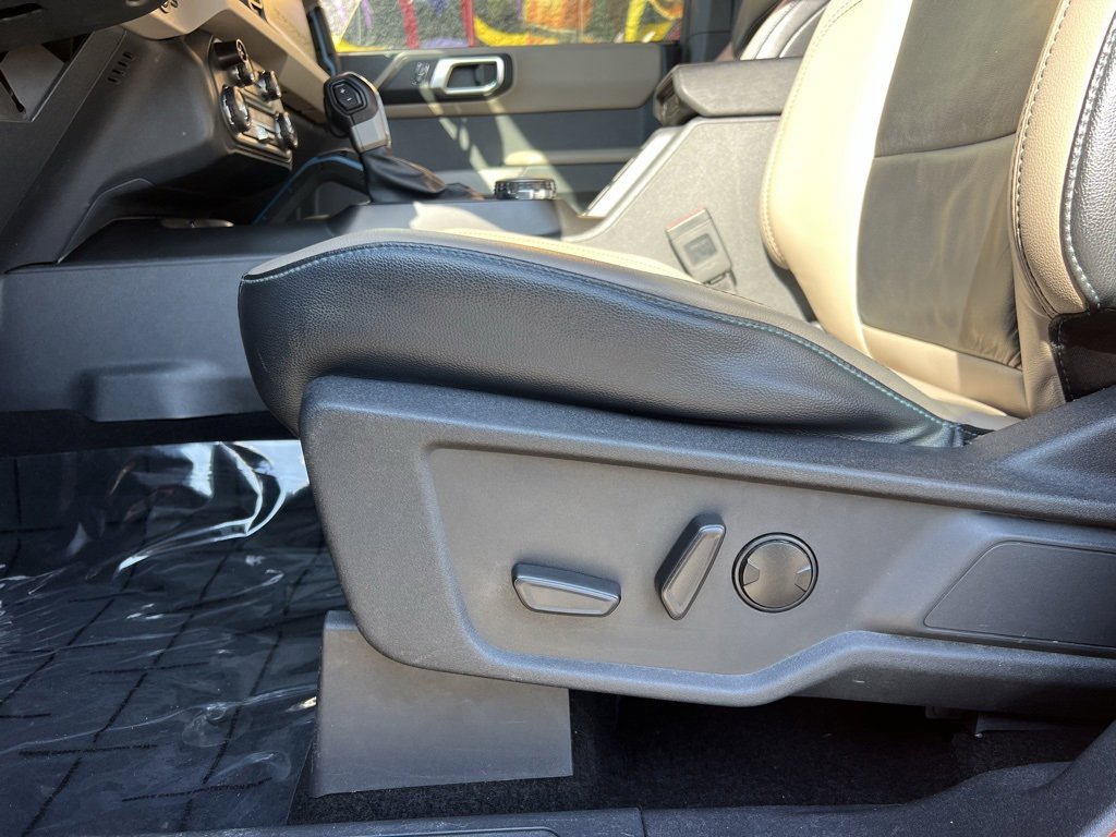 Used 2023 Ford Bronco Wildtrak image 50