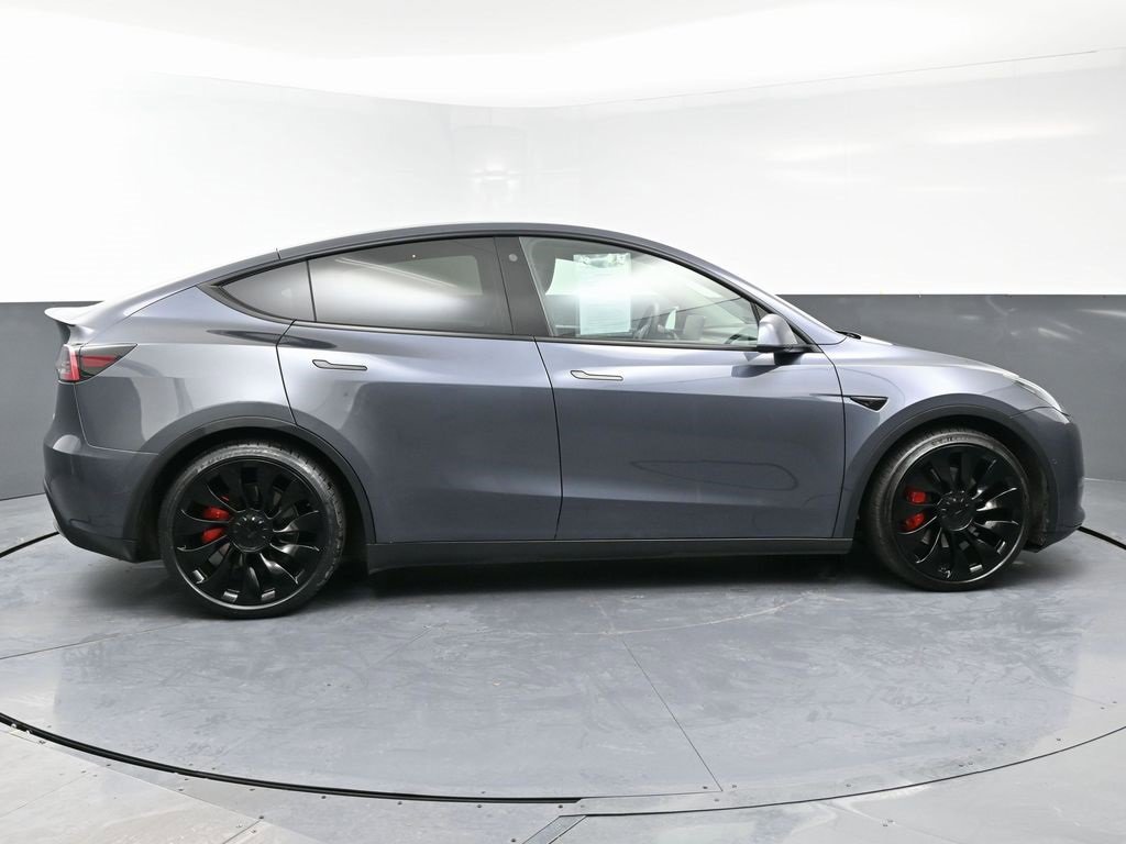 Used 2022 Tesla Model Y Performance image 7