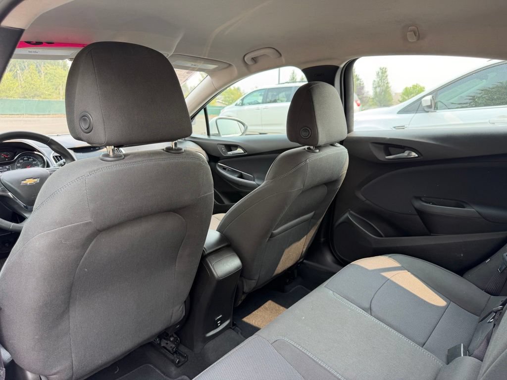 Used 2017 Chevrolet Cruze LT w/ Convenience Package FWD image 31