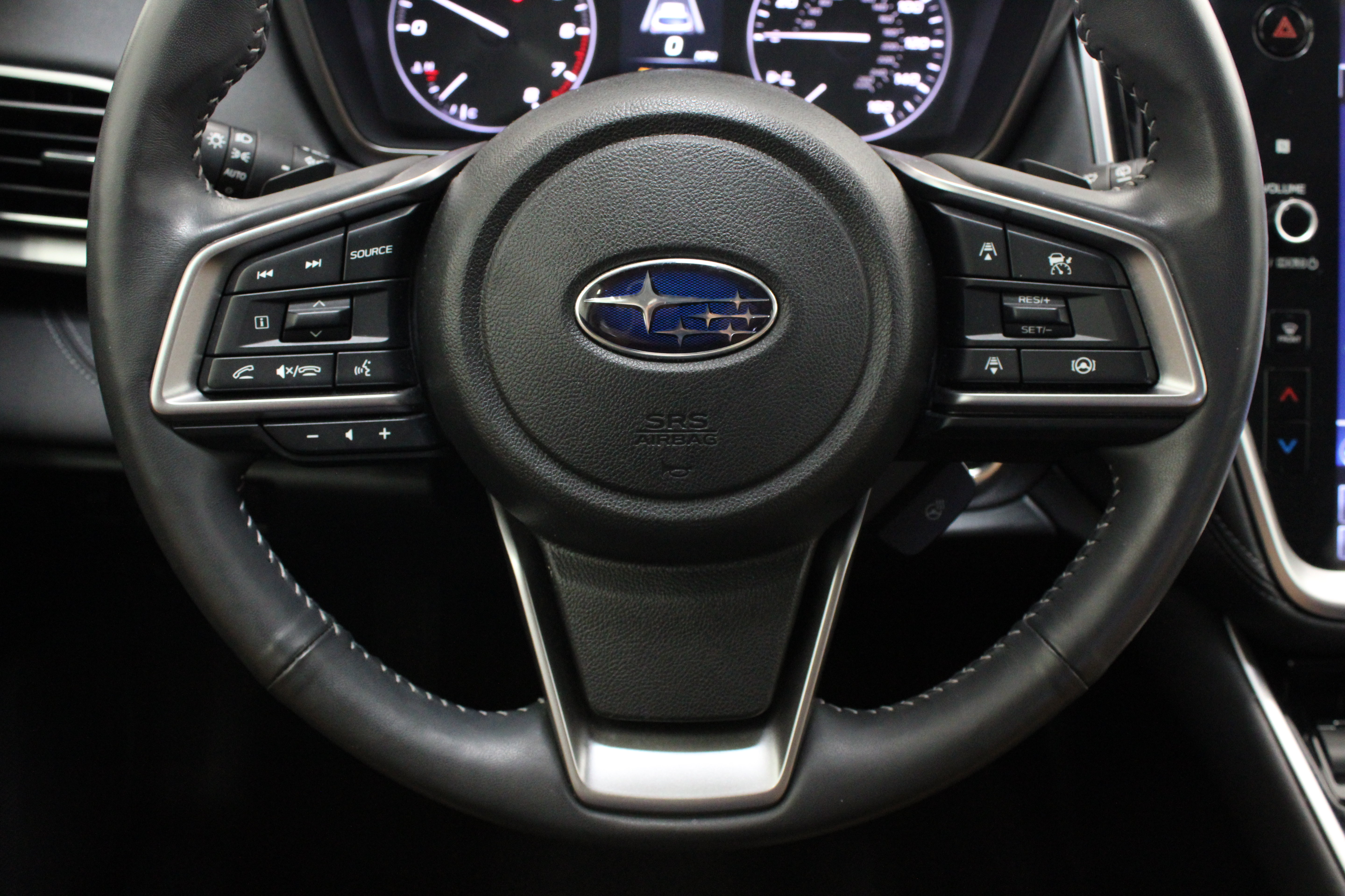 Used 2023 Subaru Outback Touring XT AWD/4WD image 26