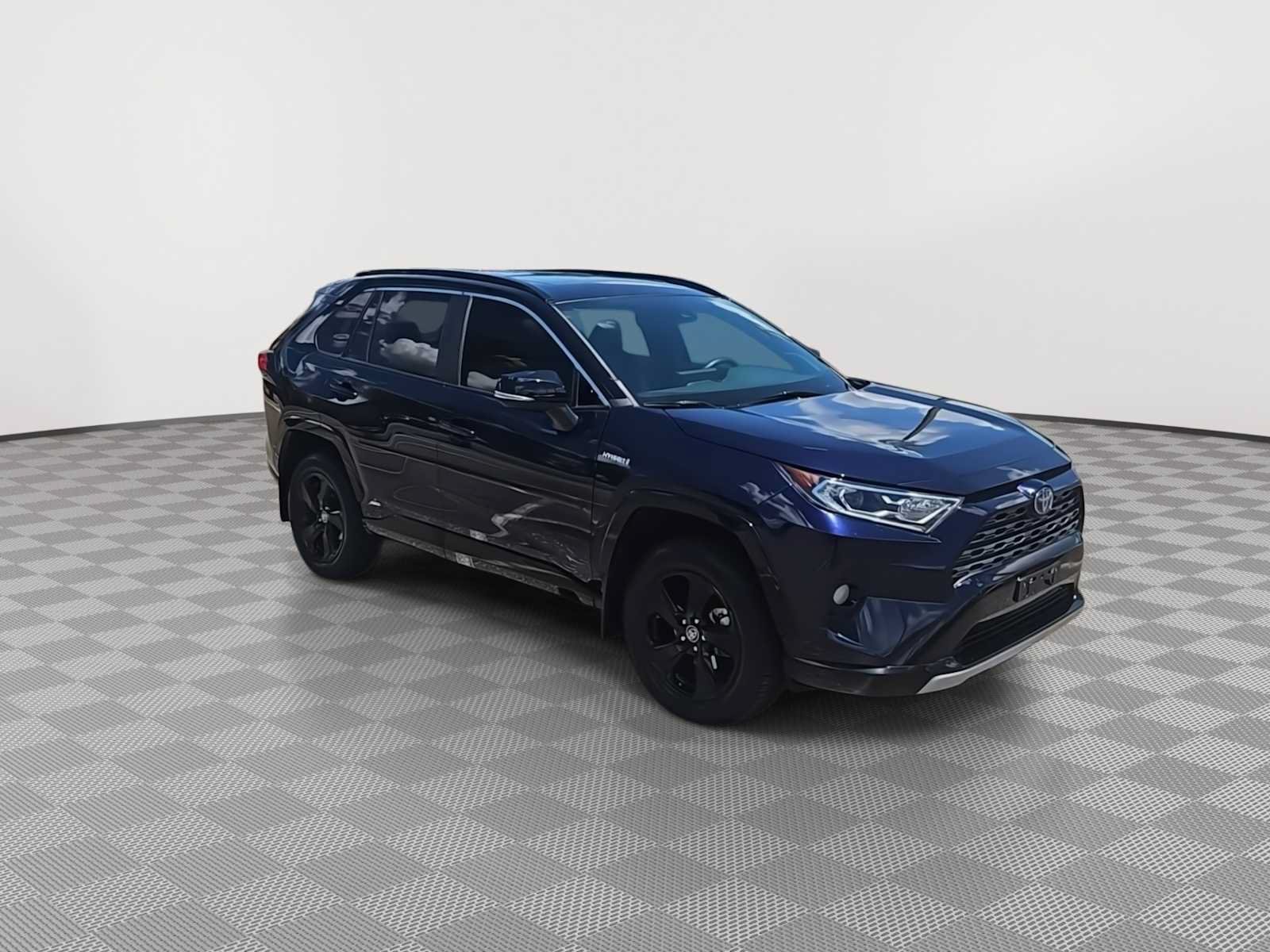 Used 2021 Toyota RAV4 XSE w/ Protection Package (TMS) AWD/4WD image 2
