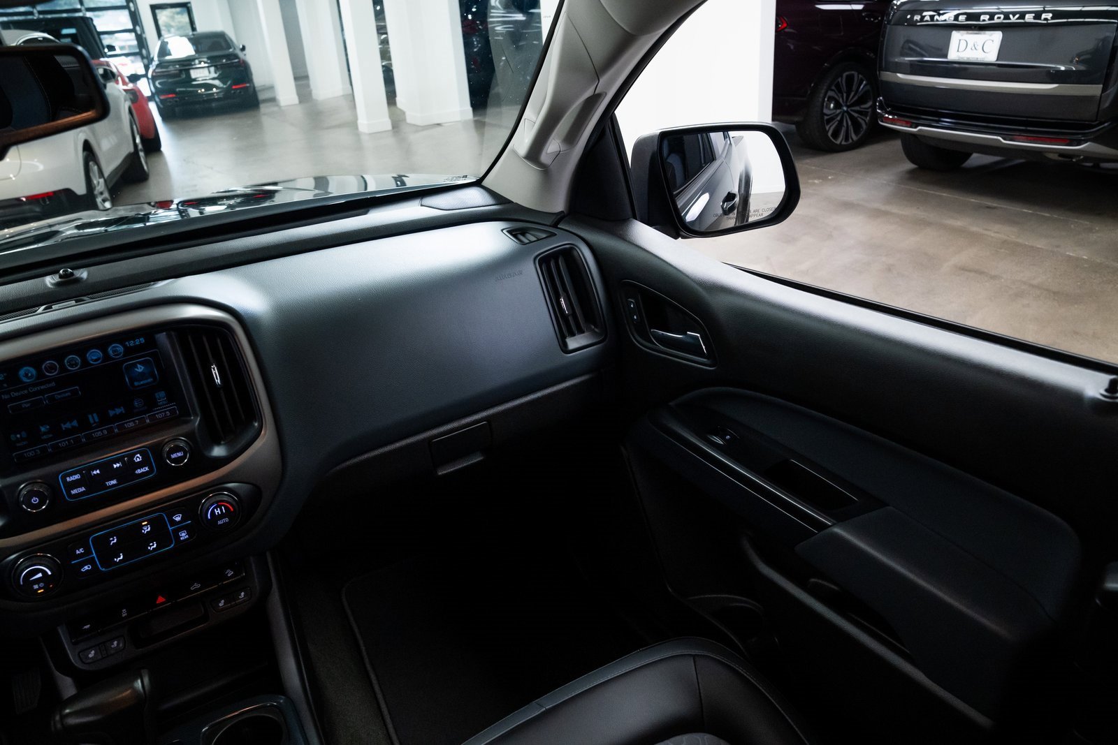 Used 2018 Chevrolet Colorado Z71 image 10