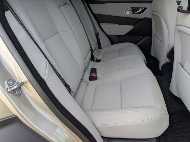 New 2026 Land Rover Range Rover Velar Dynamic SE image 17