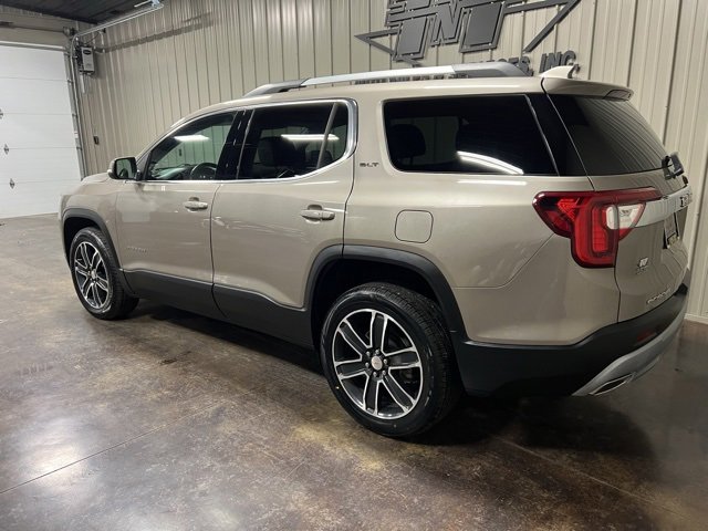 Used 2023 GMC Acadia SLT w/ Preferred Package image 5