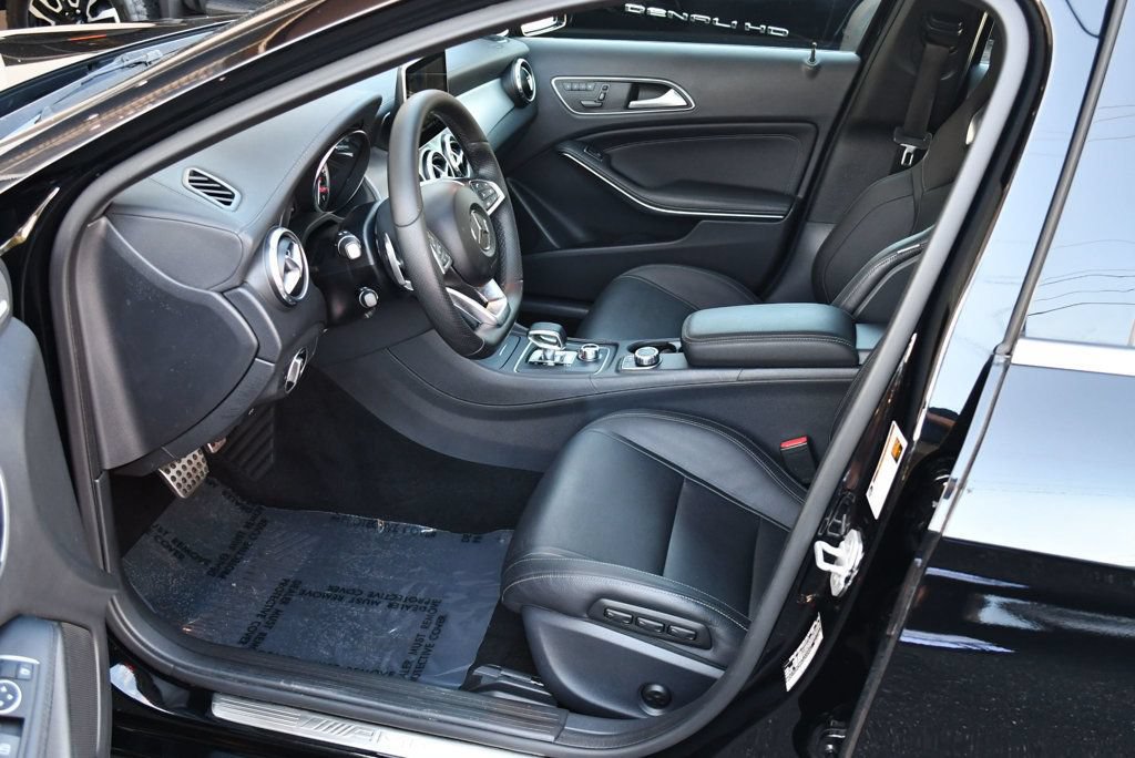 Used 2016 Mercedes-Benz GLA 45 AMG 4MATIC image 41