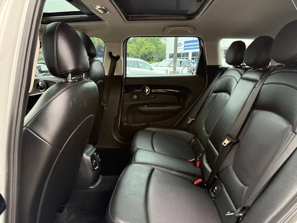 Used 2019 MINI Cooper Clubman FWD image 25