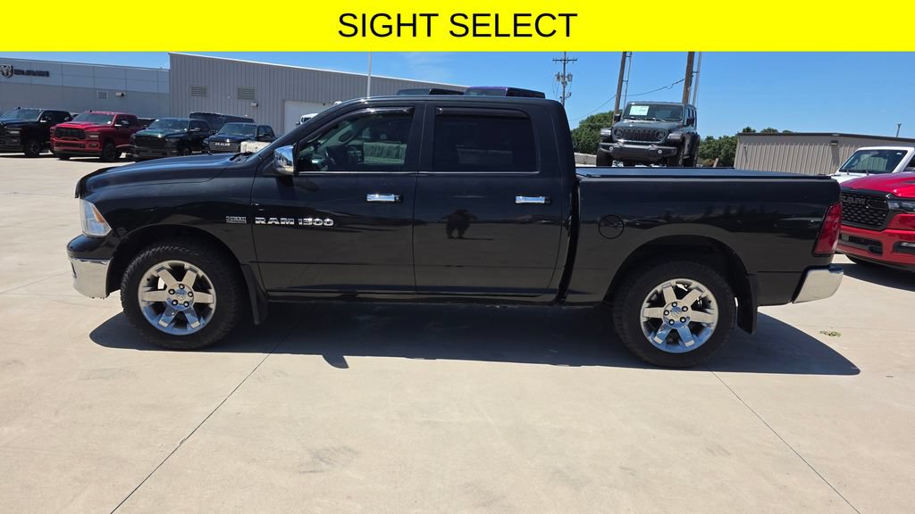 Used 2011 RAM 1500 Laramie AWD/4WD image 2