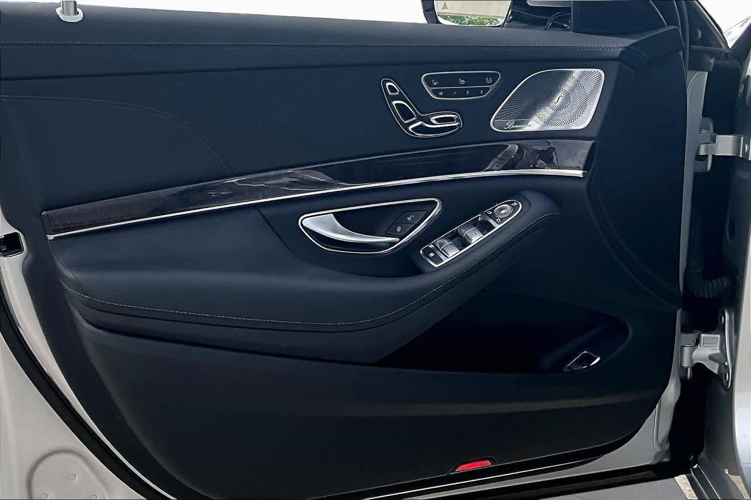 Used 2015 Mercedes-Benz S 550 Sedan image 22