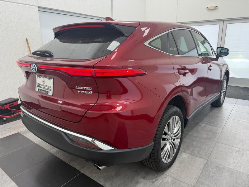 Used 2021 Toyota Venza Limited w/ Advanced Technology Package AWD/4WD image 2
