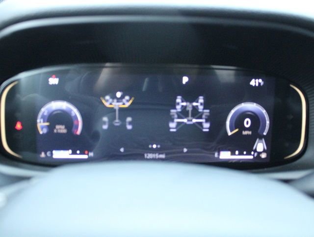 Used 2022 Jeep Wagoneer Series III w/ Flexible Seating Group image 41