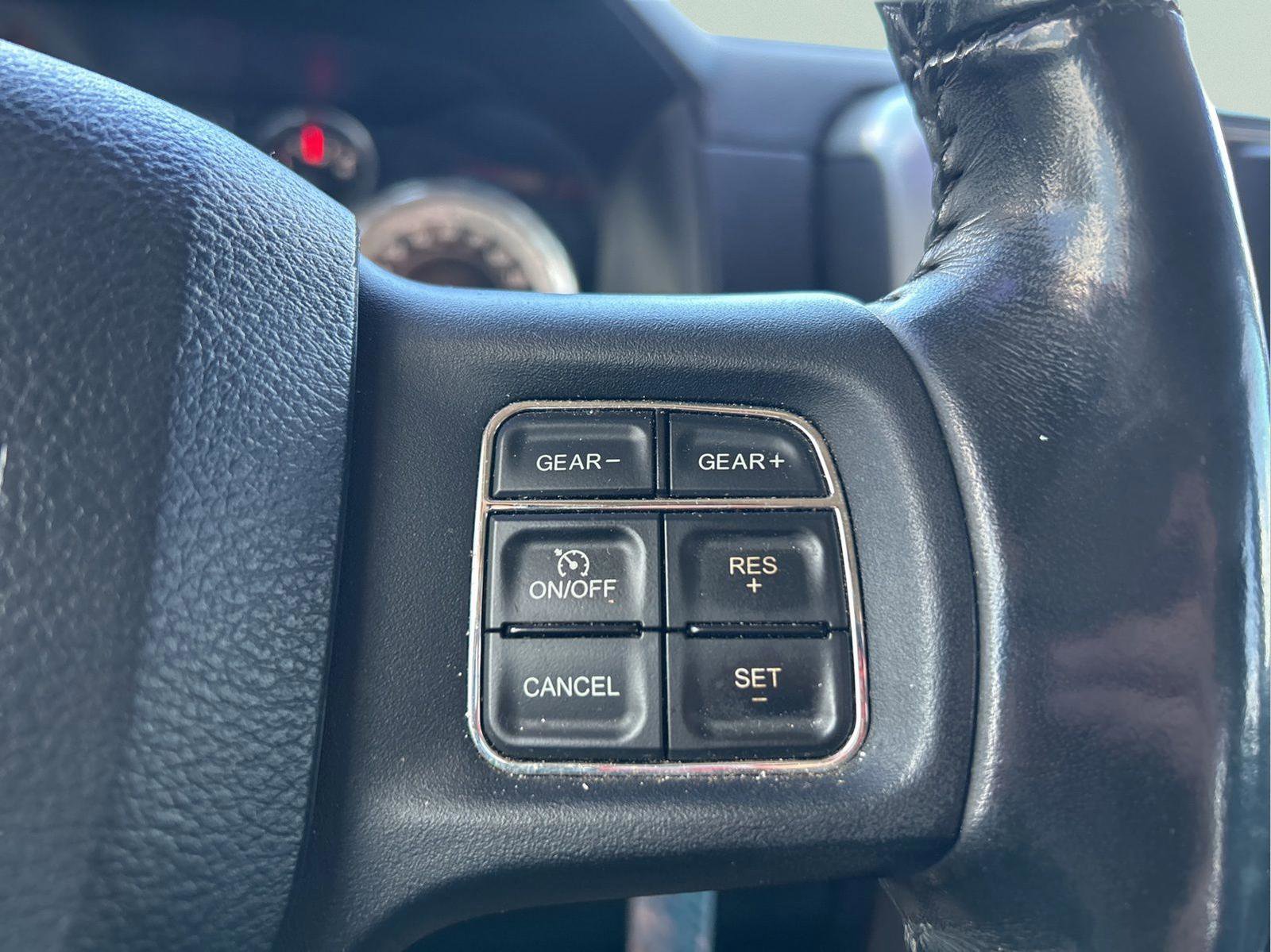 Used 2016 RAM 1500 Sport RWD image 15