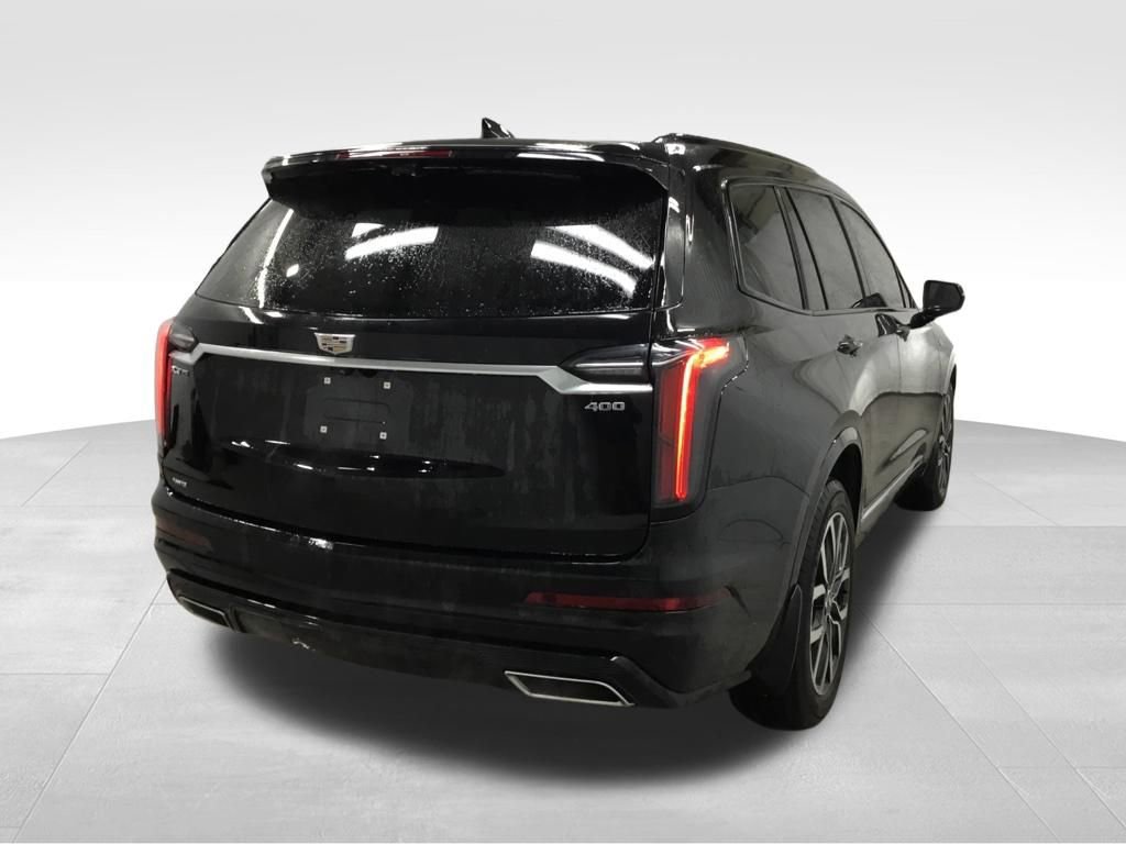 Used 2023 Cadillac XT6 Sport w/ Technology Package AWD/4WD image 17
