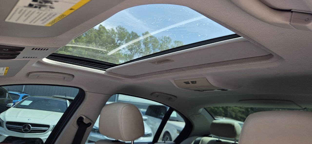 Used 2011 BMW 335i Sedan RWD image 18