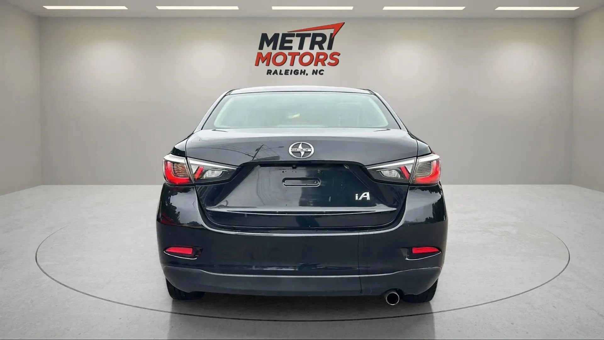 Used 2016 Scion iA image 6