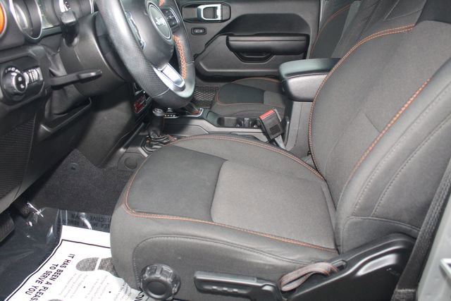 Used 2021 Jeep Gladiator Mojave w/ LED Lighting Group image 20