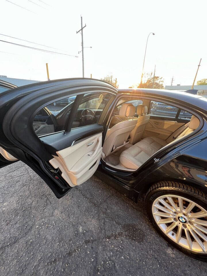 Used 2011 BMW 535i Sedan RWD image 42