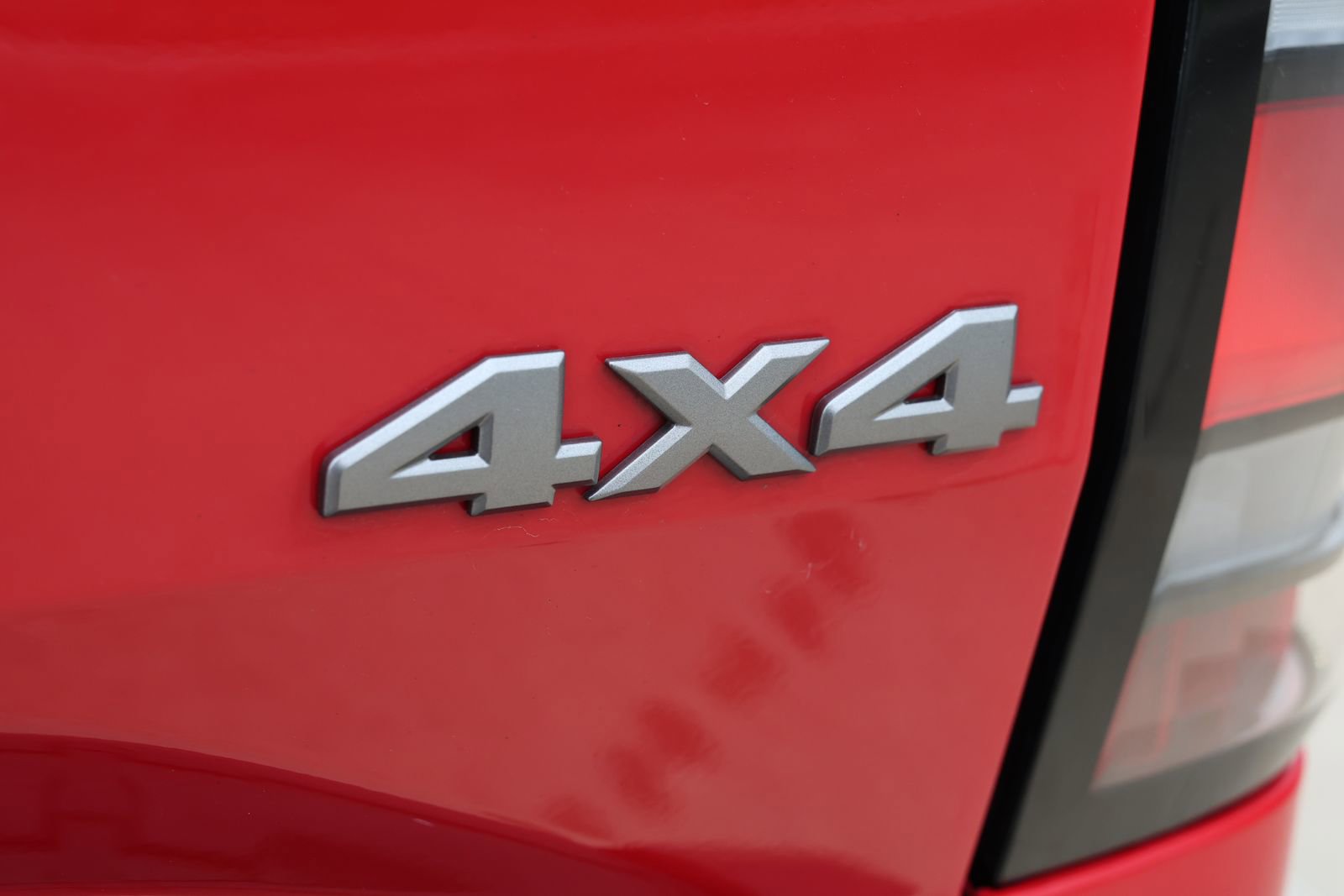 Used 2023 Nissan Frontier S w/ Technology Package image 9