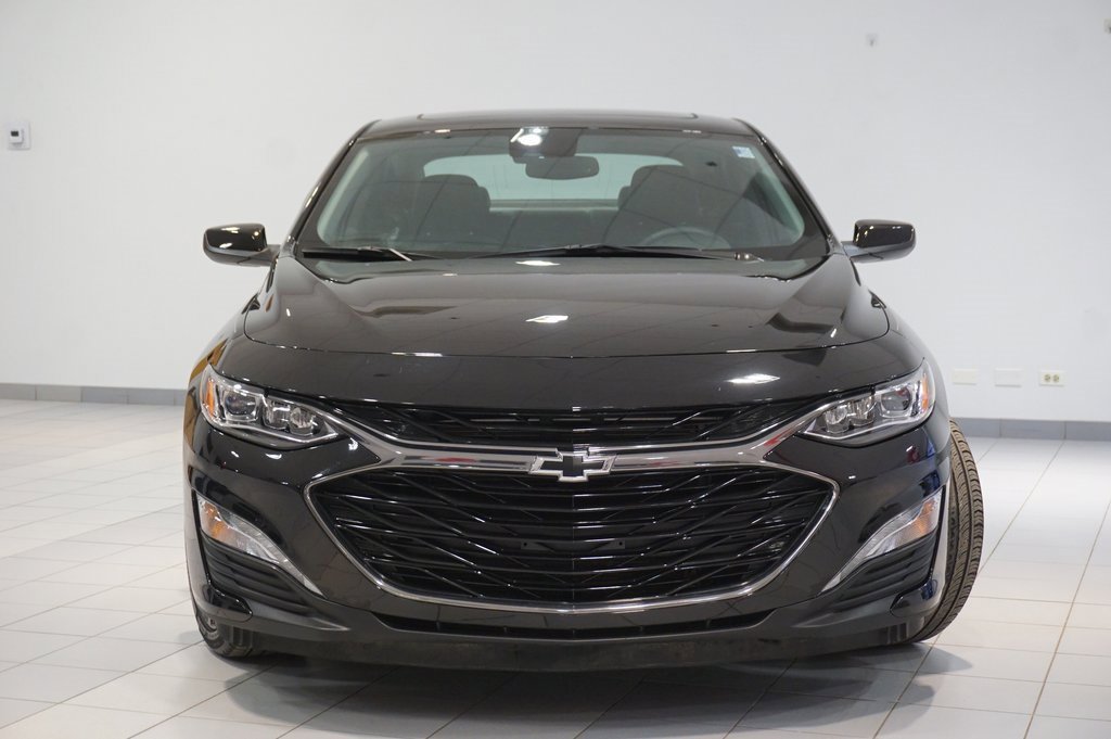 Certified 2023 Chevrolet Malibu LT w/ Midnight Edition image 5