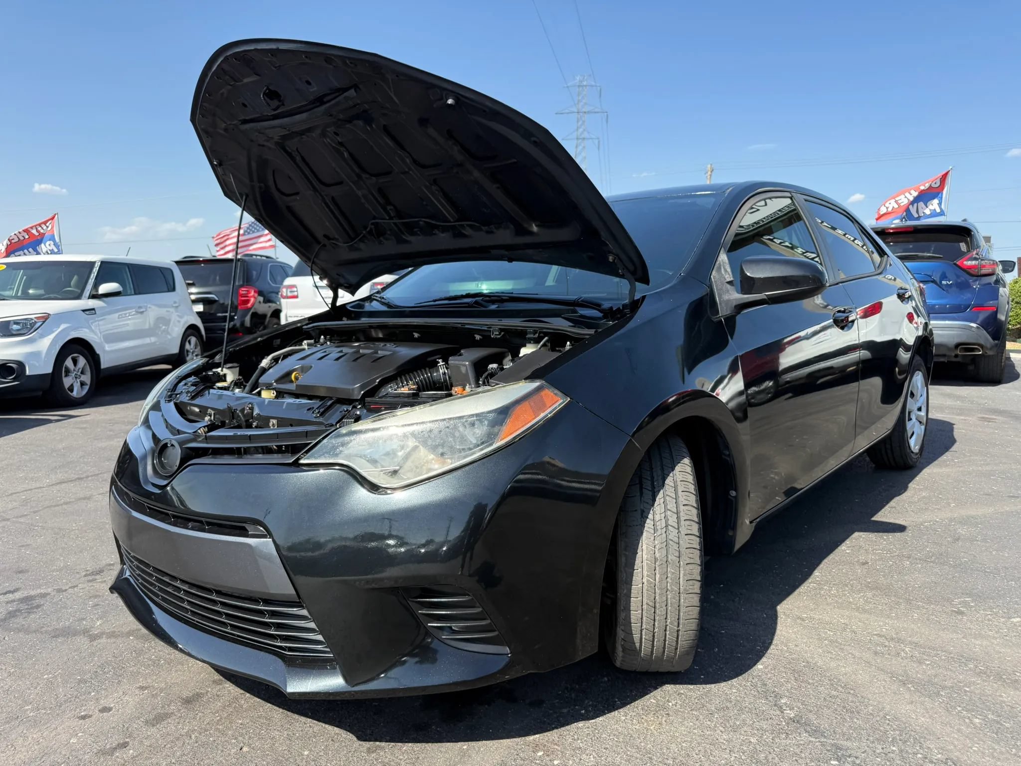 Used 2016 Toyota Corolla LE FWD image 6