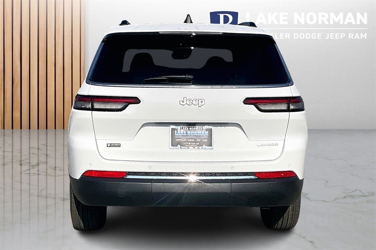 New 2025 Jeep Grand Cherokee L Laredo w/ Luxury Tech Group I image 8