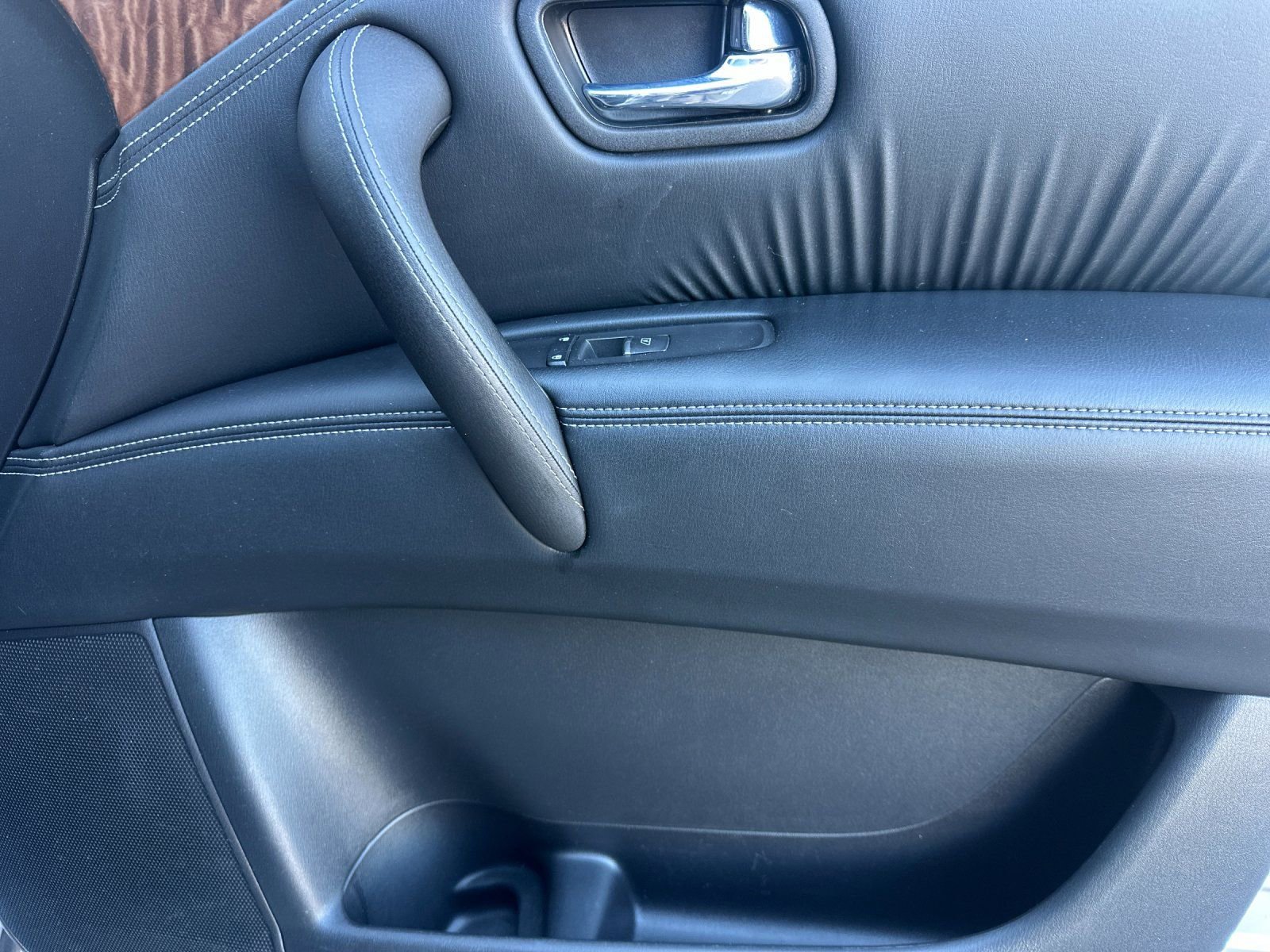 Used 2018 Nissan Armada SL w/ Moonroof Package image 20