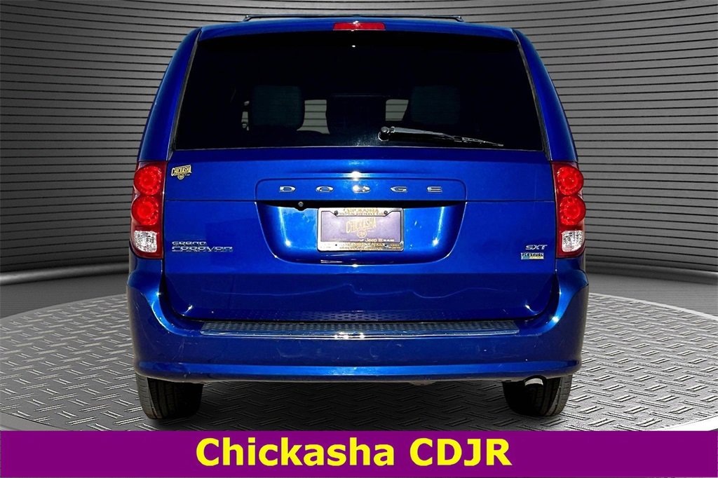 Used 2019 Dodge Grand Caravan SXT image 5