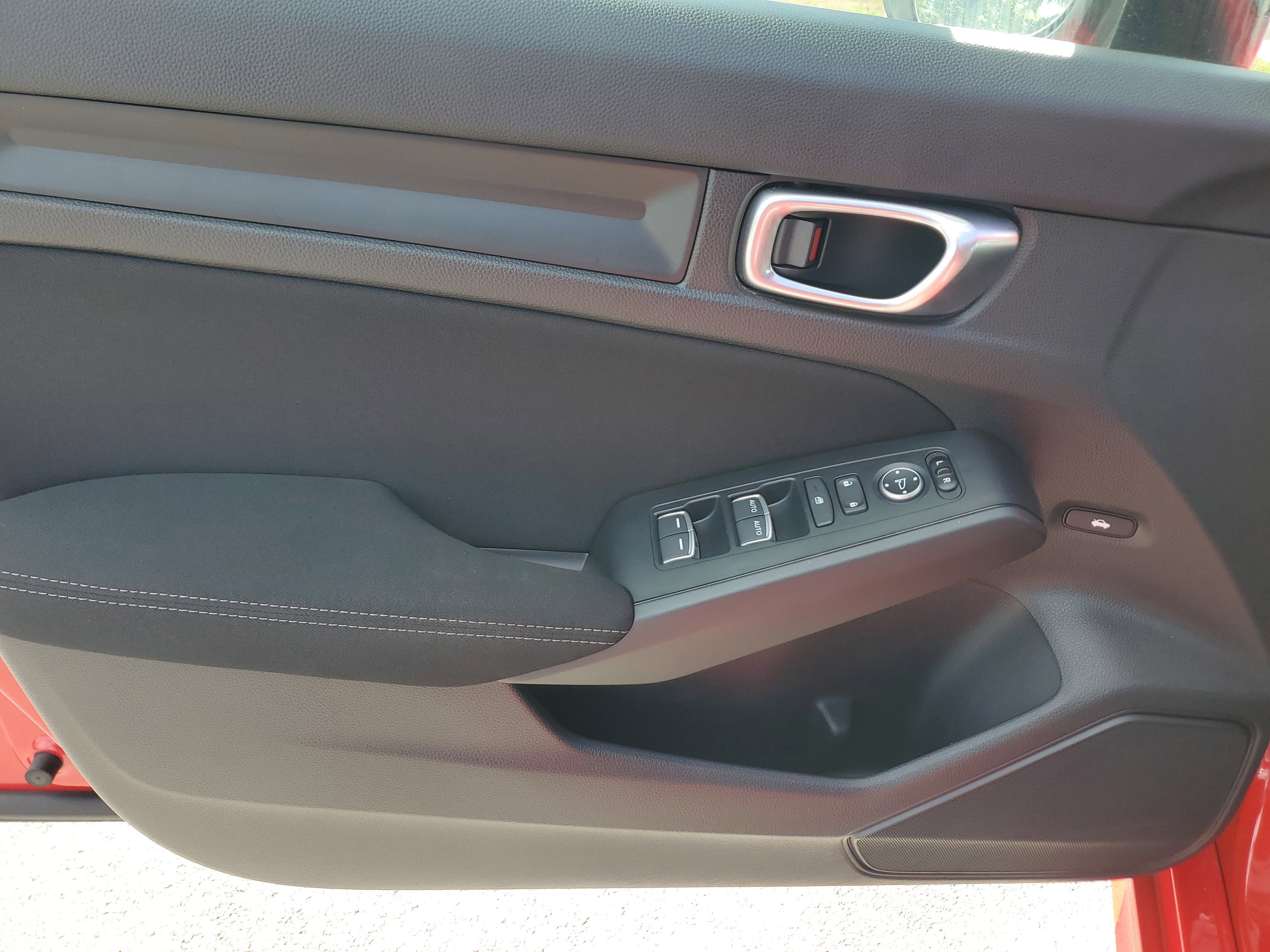 Used 2023 Honda Civic Sport image 24