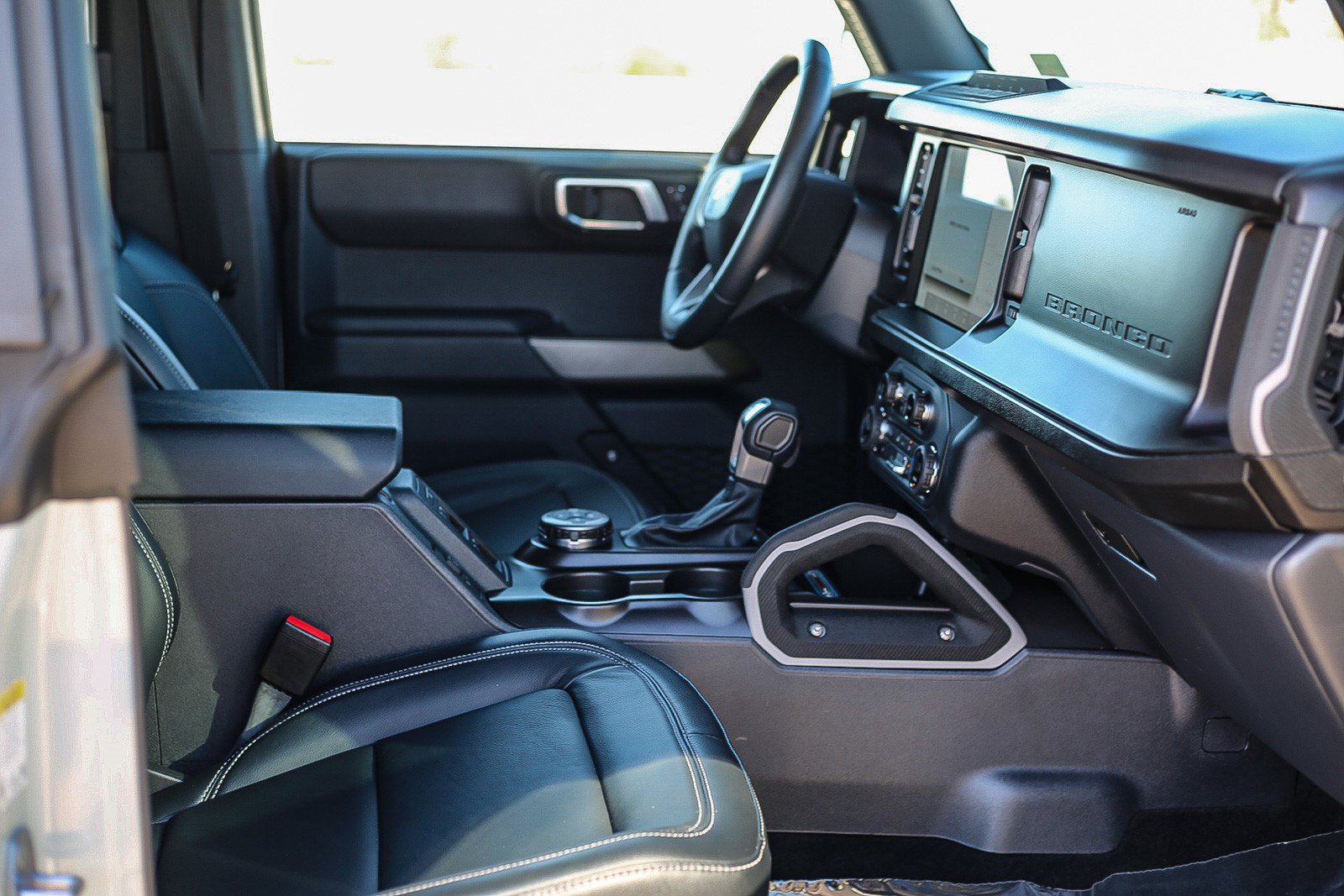 Used 2021 Ford Bronco First Edition AWD/4WD image 16