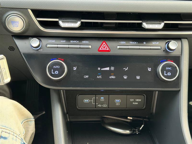 Used 2025 Hyundai Sonata SEL FWD image 40