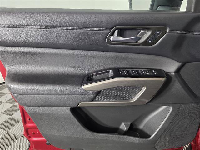 Used 2024 Nissan Pathfinder Platinum w/ Lighting Package (N93) image 44