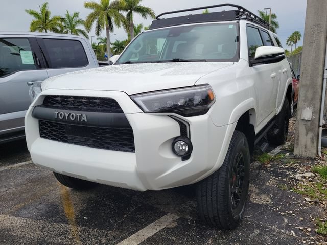 Used 2020 Toyota 4Runner SR5 Premium w/ Moonroof Package AWD/4WD image 33