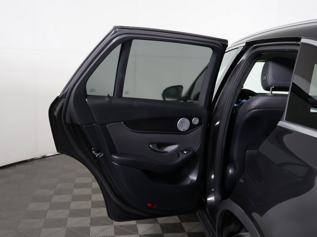 Used 2021 Mercedes-Benz GLC 300 4MATIC w/ Multimedia Package image 24