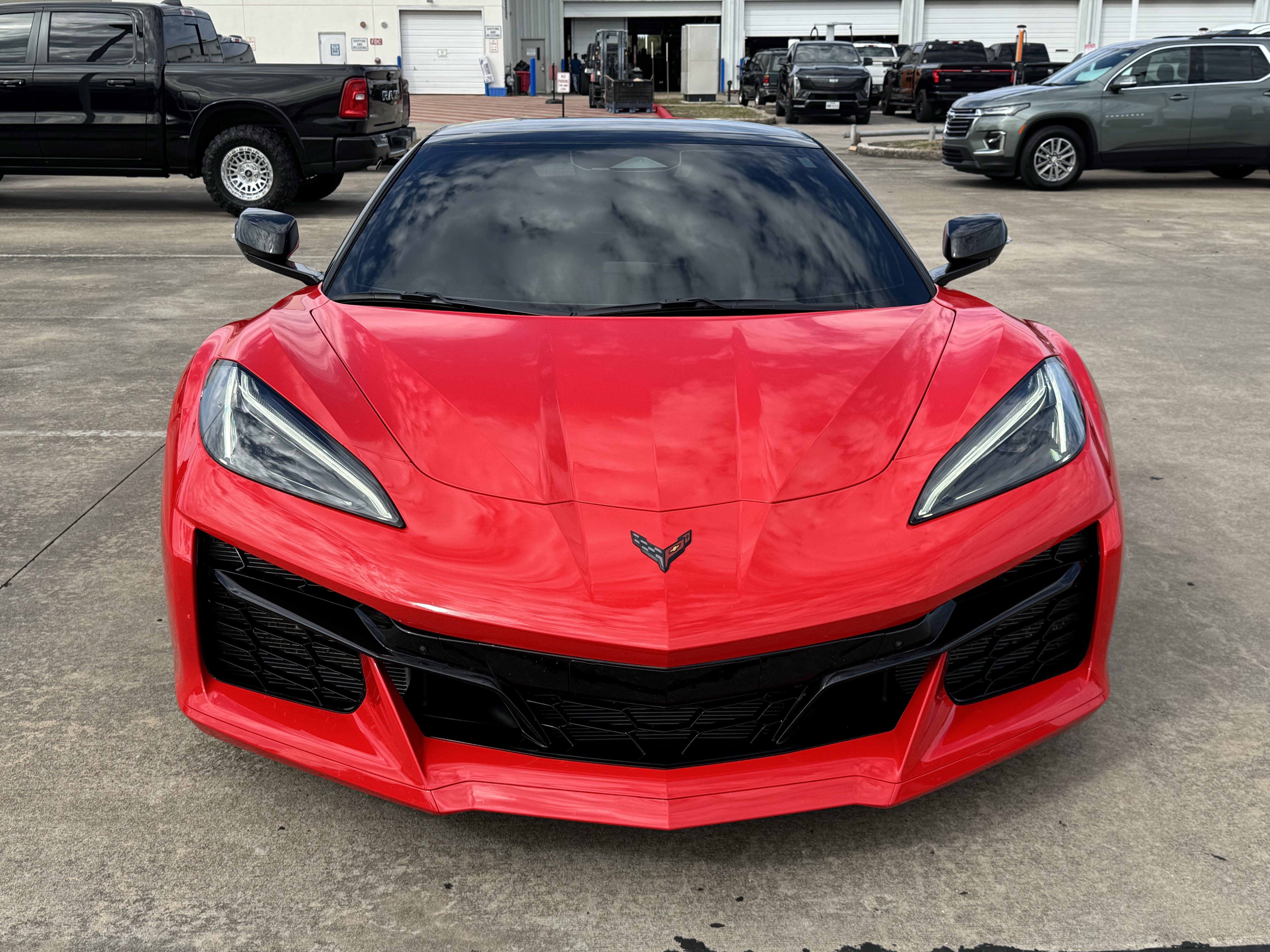 Used 2024 Chevrolet Corvette Z06 RWD image 11