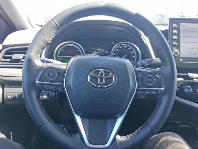 Used 2024 Toyota Camry XLE w/ Navigation Package image 18