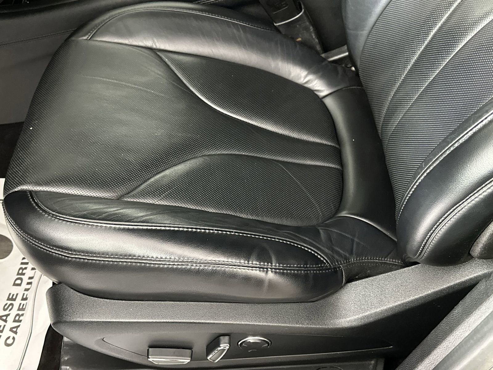 Used 2018 Lincoln MKC Reserve image 16