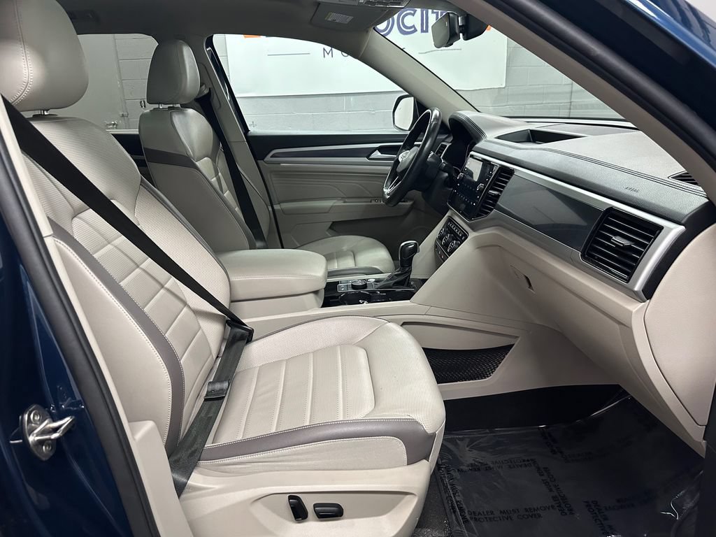Used 2021 Volkswagen Atlas SEL Premium AWD/4WD image 19