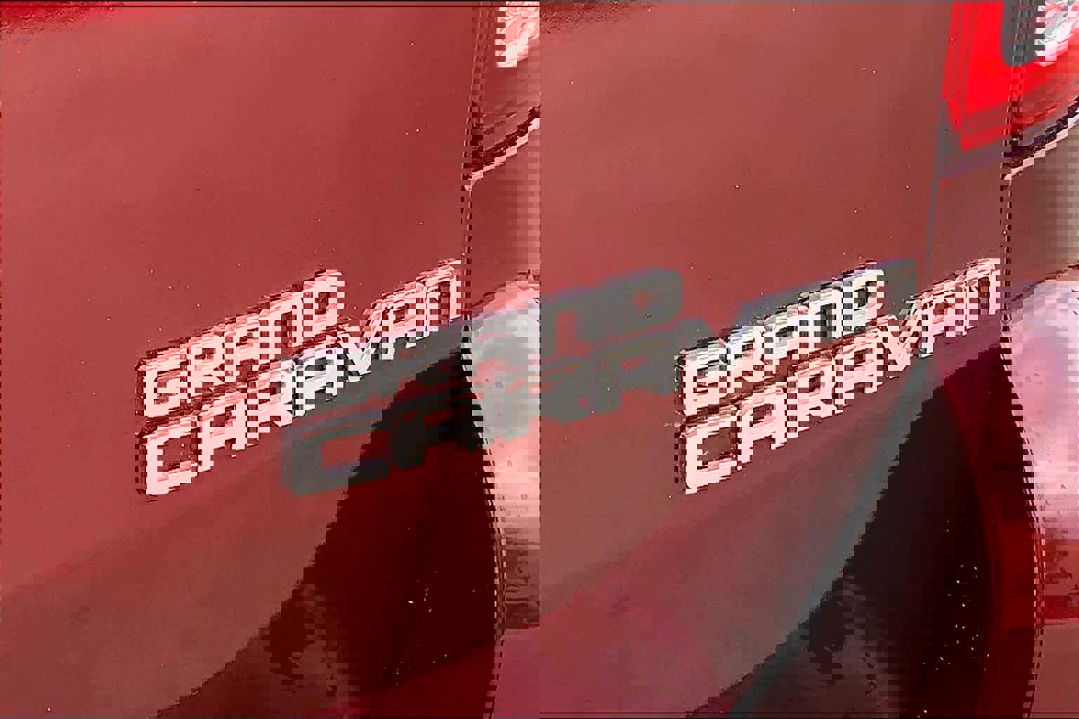 Used 2019 Dodge Grand Caravan GT image 10