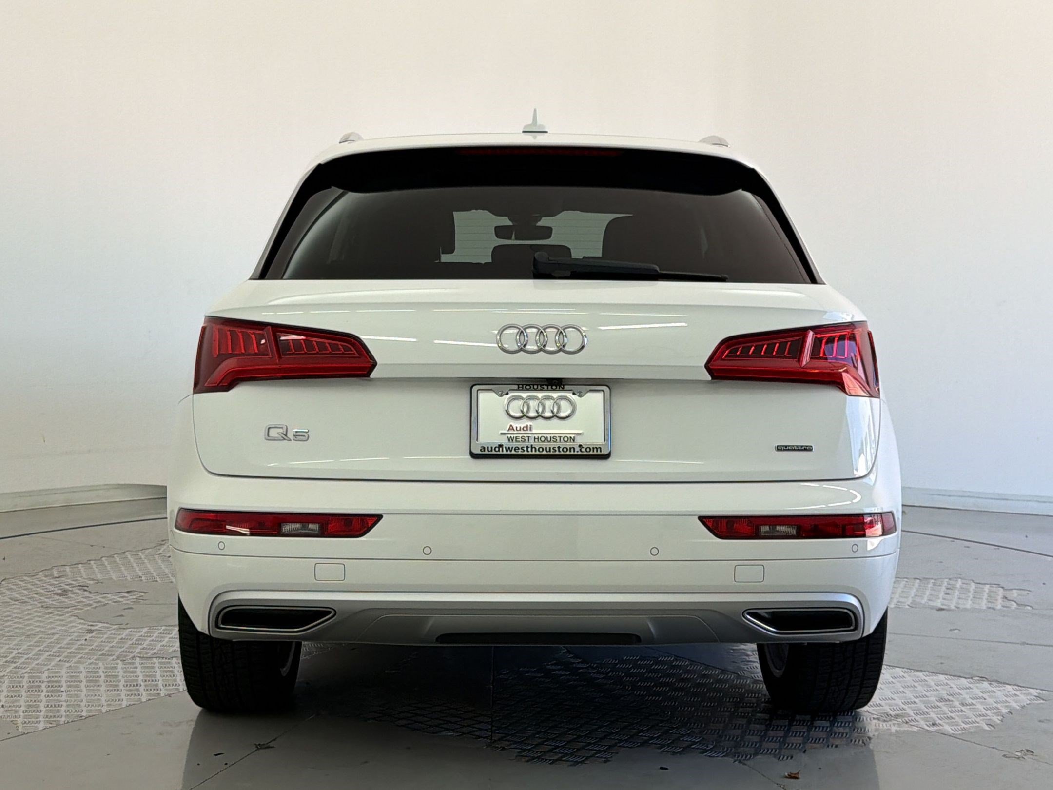 Used 2019 Audi Q5 Prestige w/ Prestige Package AWD/4WD image 10