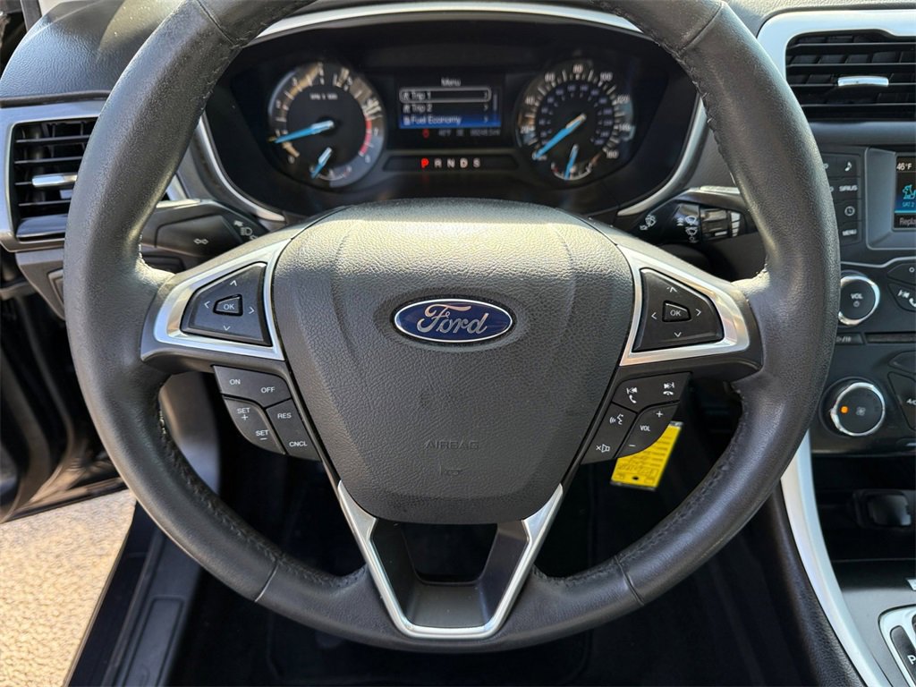 Used 2015 Ford Fusion SE w/ Equipment Group 201A image 21