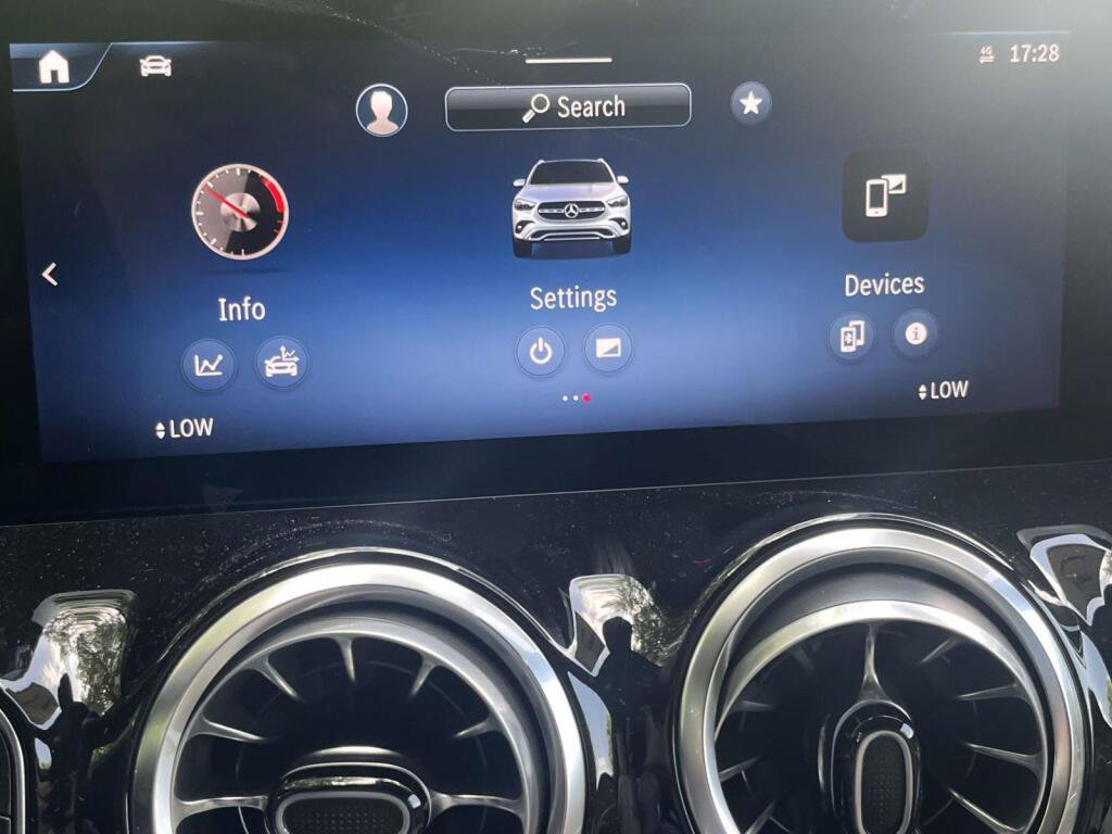 New 2026 Mercedes-Benz GLA 250 4MATIC image 25